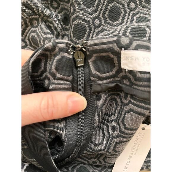 NWT New York & Company Geometric Print Pencil Skirt with Ribbon Detailing - Picture 10 of 10